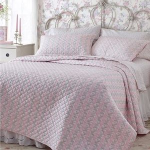 COPY - Love Shack Fancy Blooming Herlooms Quilt